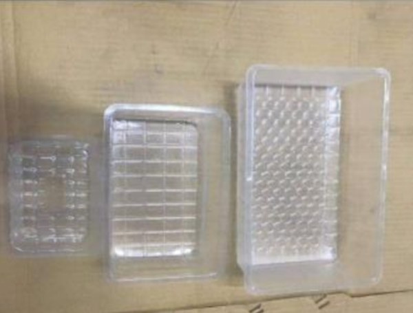 Vacuum Forming Machine - Image 3